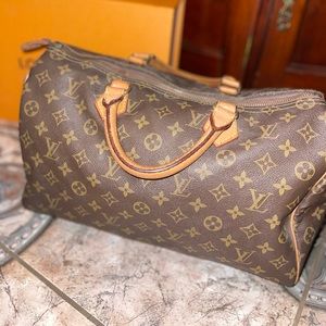 Louis Vuitton Speedy 30 monogram bag